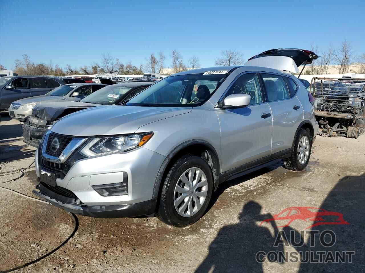 NISSAN ROGUE 2018 - KNMAT2MV2JP507956