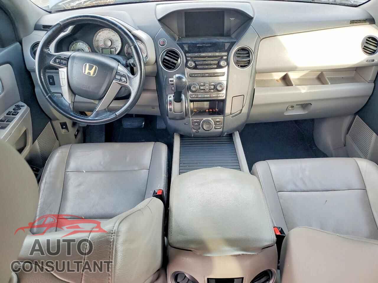 HONDA PILOT 2012 - 5FNYF3H77CB005187