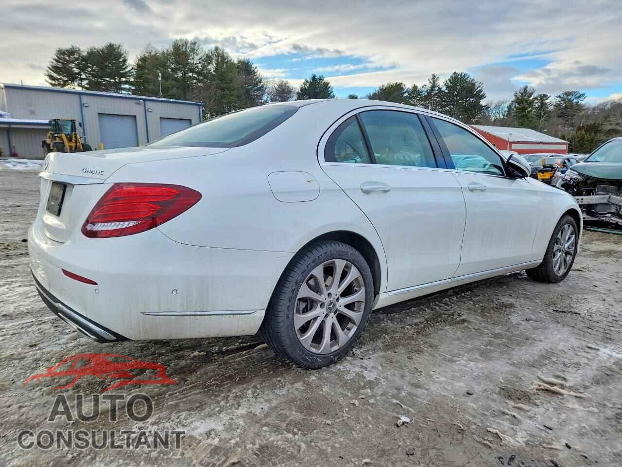 MERCEDES-BENZ E-CLASS 2018 - WDDZF4KB7JA413983