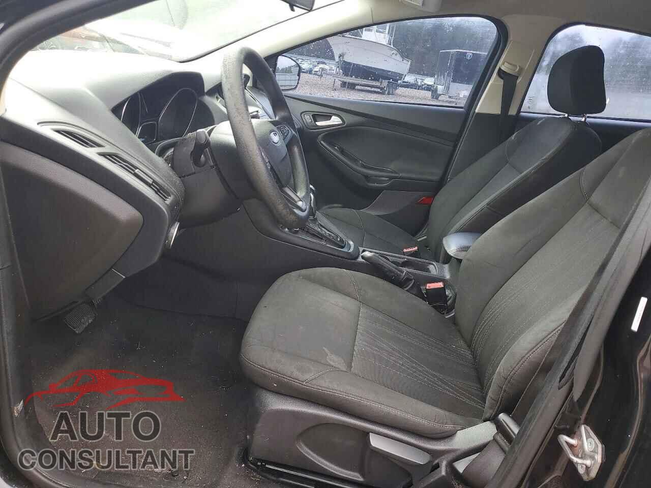 FORD FOCUS 2015 - 1FADP3F24FL263032