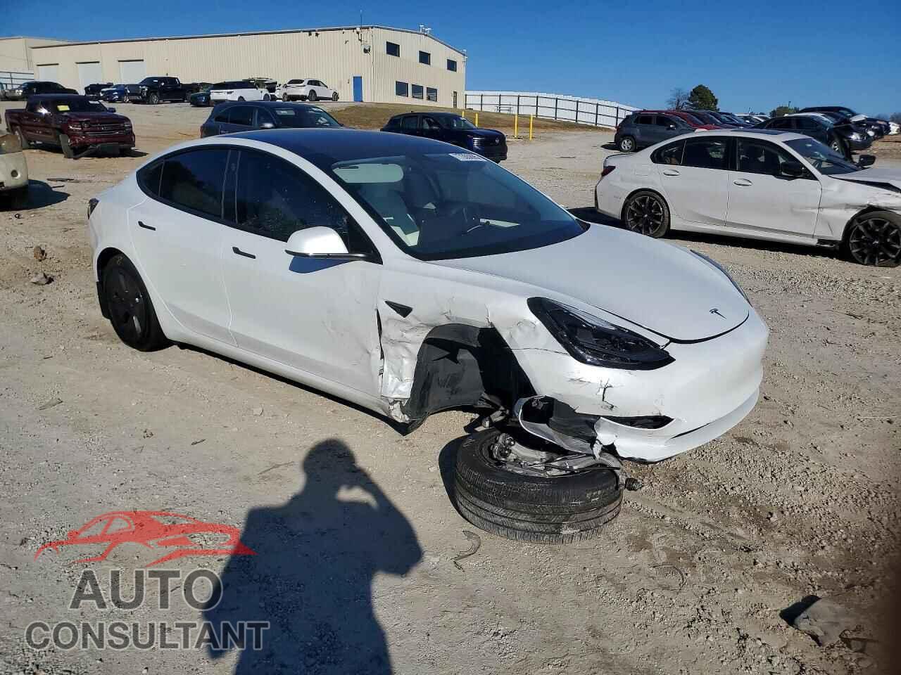 TESLA MODEL 3 2022 - 5YJ3E1EA8NF337742