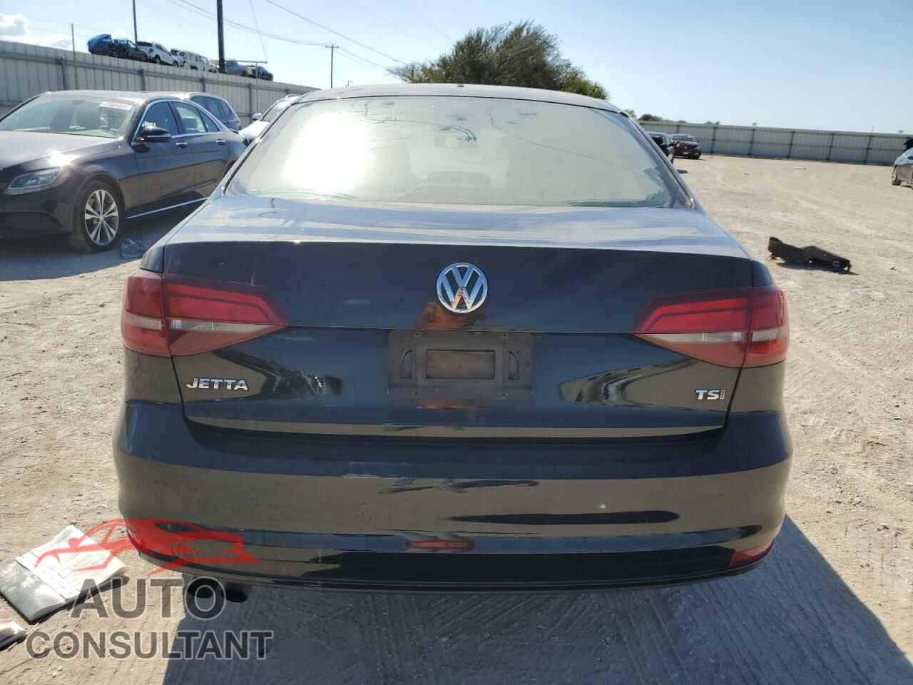 VOLKSWAGEN JETTA 2017 - 3VW167AJ3HM347685