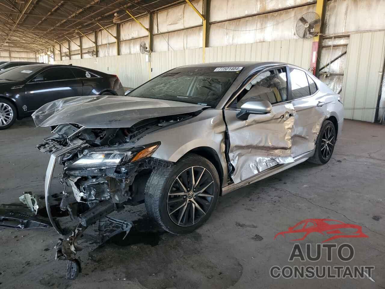 TOYOTA CAMRY 2021 - 4T1G11AKXMU548938