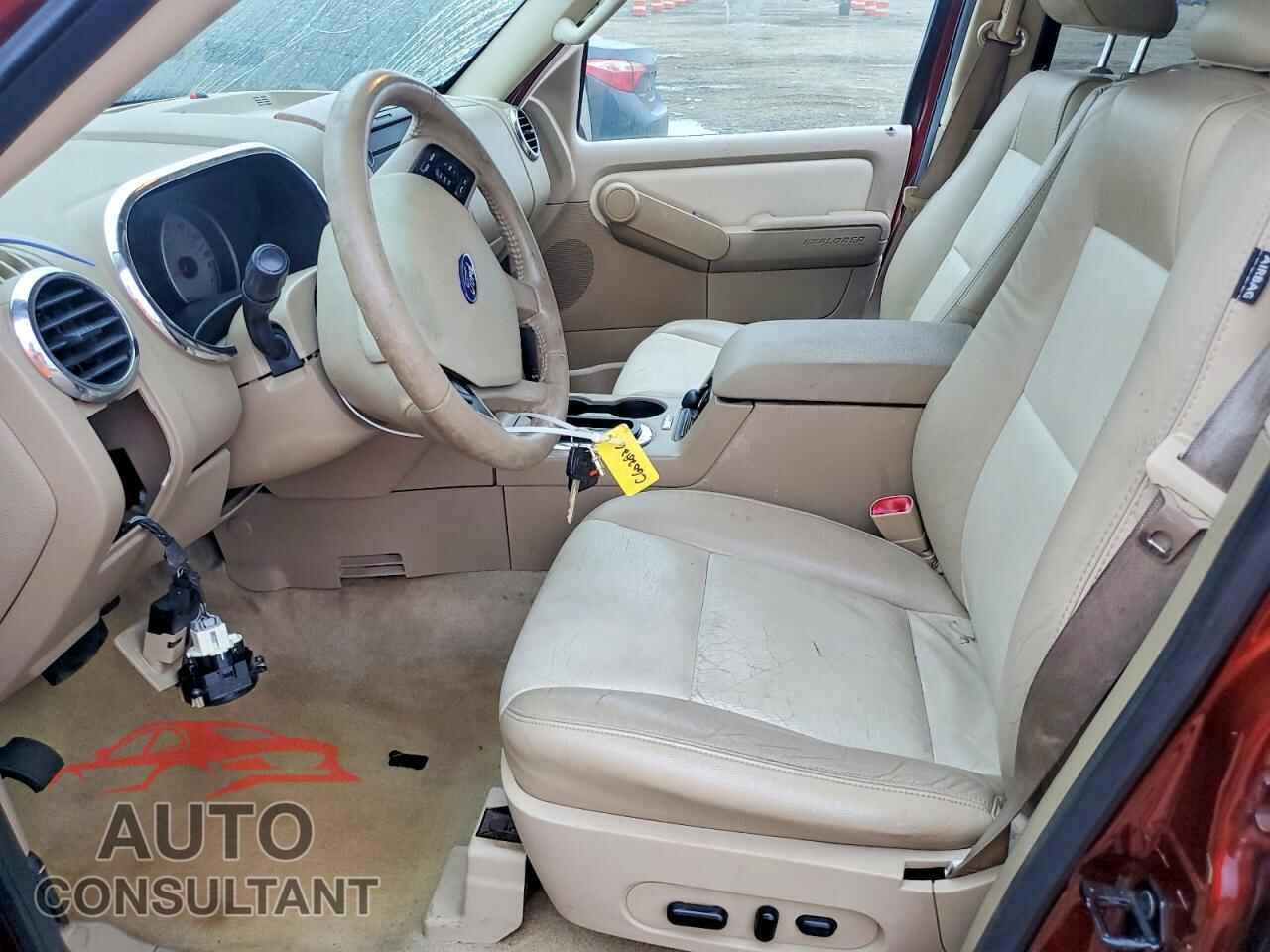FORD EXPLORER 2010 - 1FMEU6EE8AUA17006