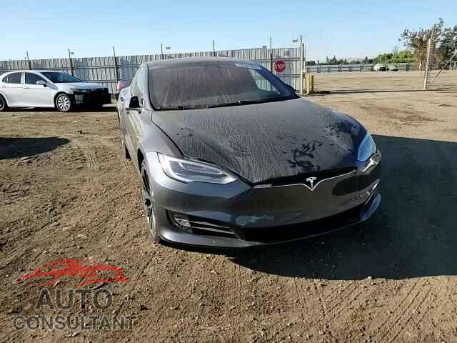 TESLA MODEL S 2019 - 5YJSA1E49KF313589