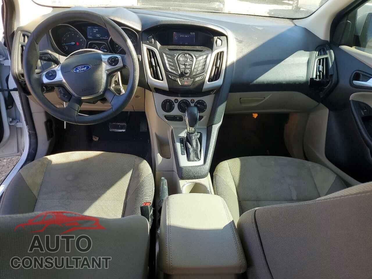 FORD FOCUS 2014 - 1FADP3F2XEL362484