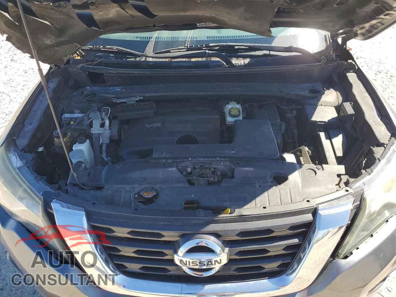 NISSAN PATHFINDER 2017 - 5N1DR2MN8HC910073