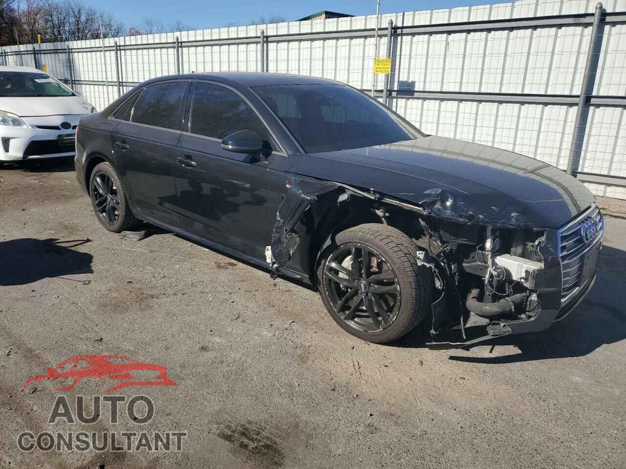 AUDI A4 2017 - WAUDNAF4XHN045607