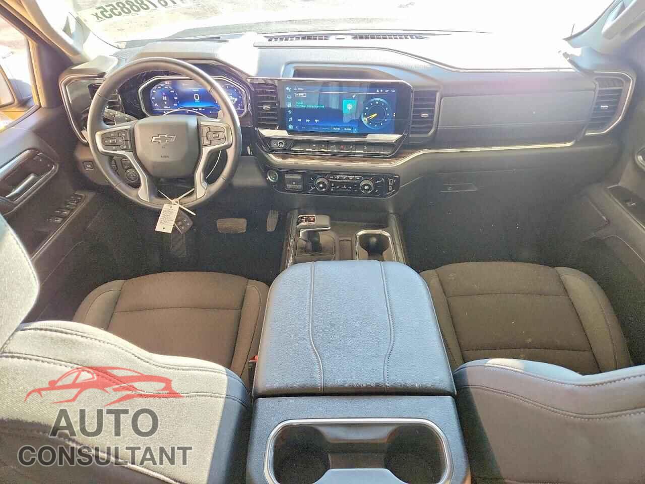 CHEVROLET SILVERADO 2024 - 2GCUDEED7R1213186