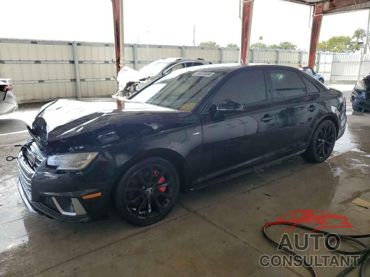 AUDI A4 2019 - WAUDNAF45KN017026