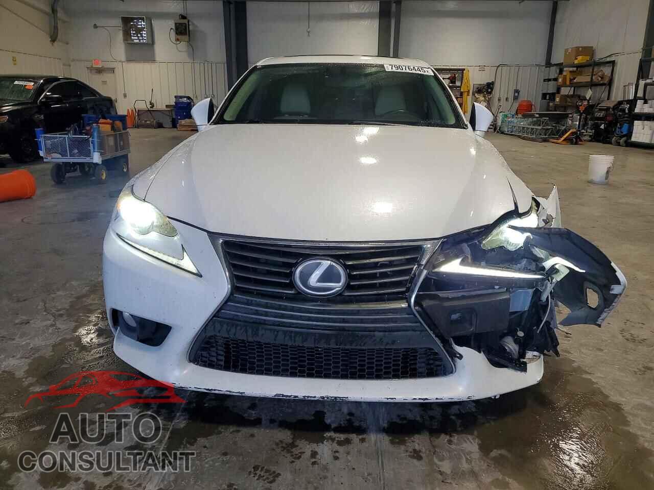 LEXUS IS 2014 - JTHCF1D28E5014394