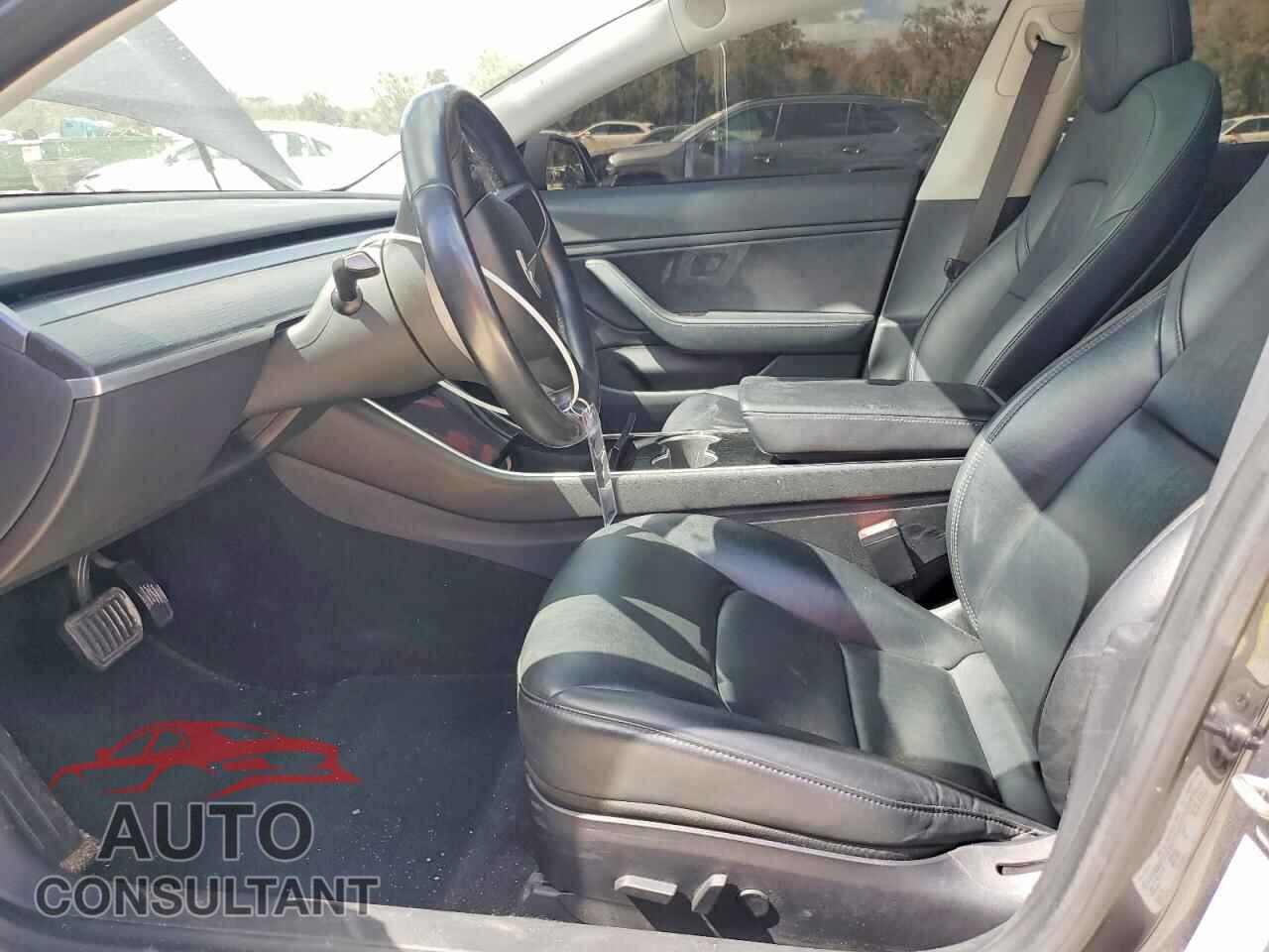 TESLA MODEL 3 2018 - 5YJ3E1EB3JF116679
