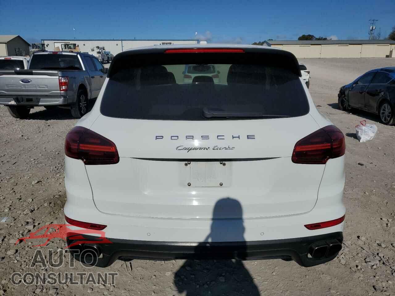 PORSCHE CAYENNE 2015 - WP1AC2A23FLA82531