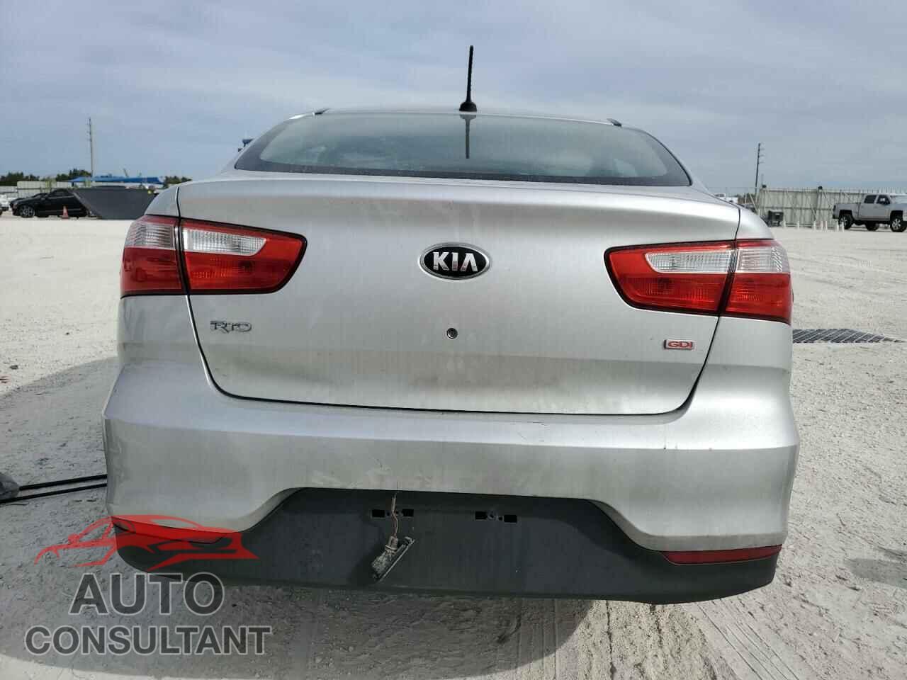 KIA RIO 2017 - KNADM4A31H6010497