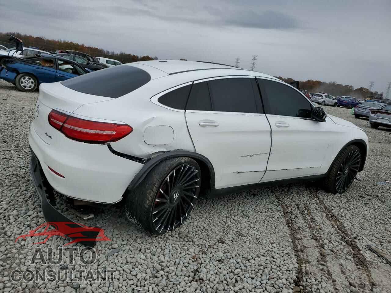 MERCEDES-BENZ GLC-CLASS 2017 - WDC0J4KB6HF225206