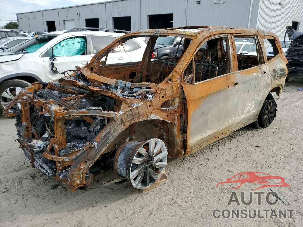 HONDA PILOT 2020 - 5FNYF5H52LB006564