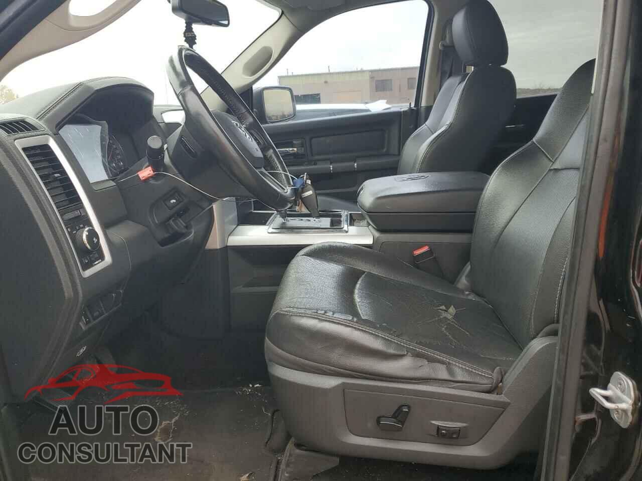 DODGE RAM 1500 2012 - 1C6RD7MT1CS128224