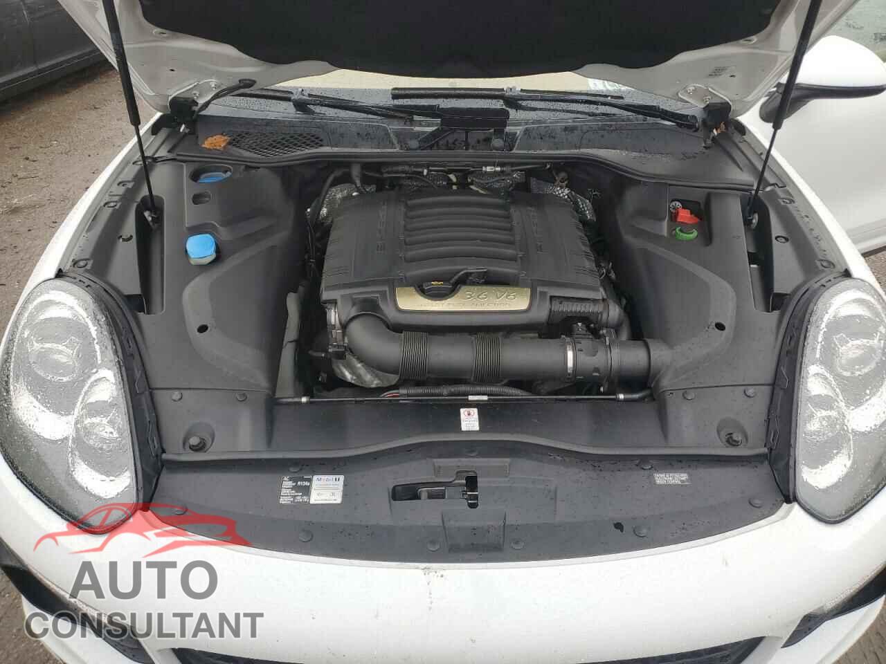 PORSCHE CAYENNE 2016 - WP1AA2A22GLA00599