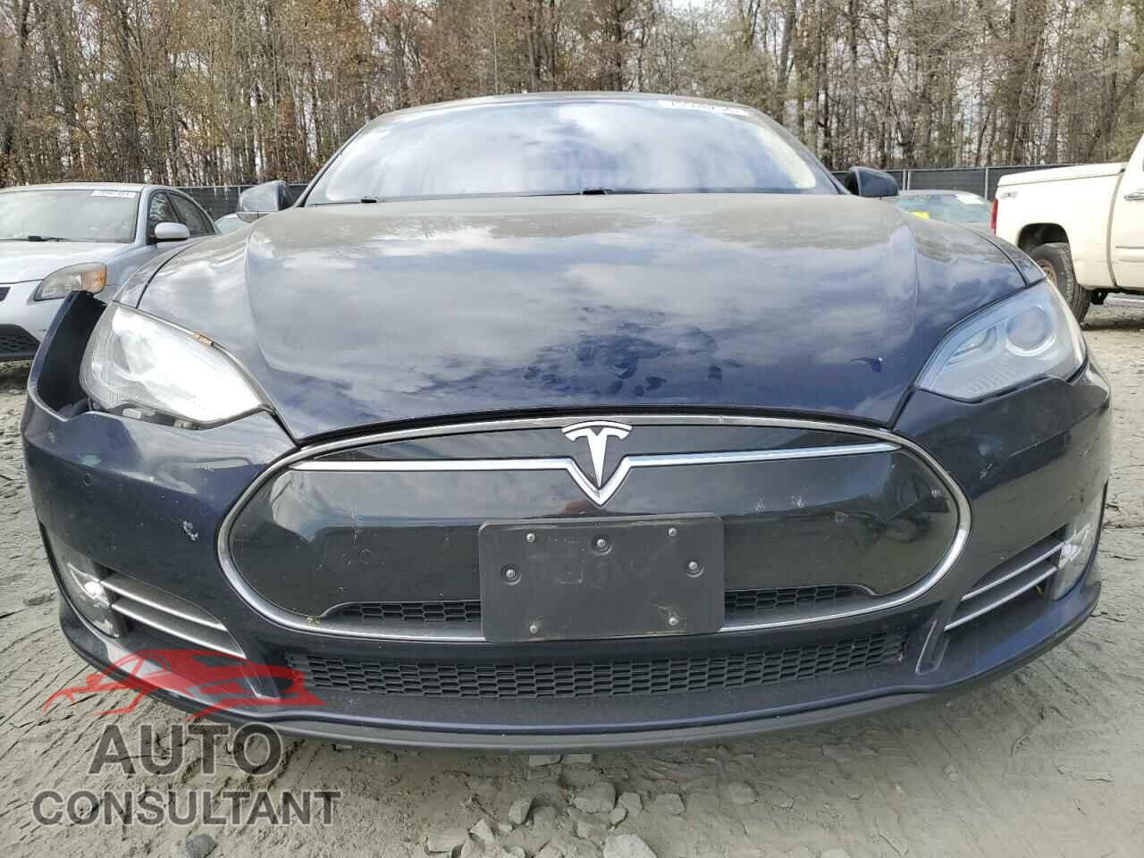 TESLA MODEL S 2014 - 5YJSA1H14EFP52527
