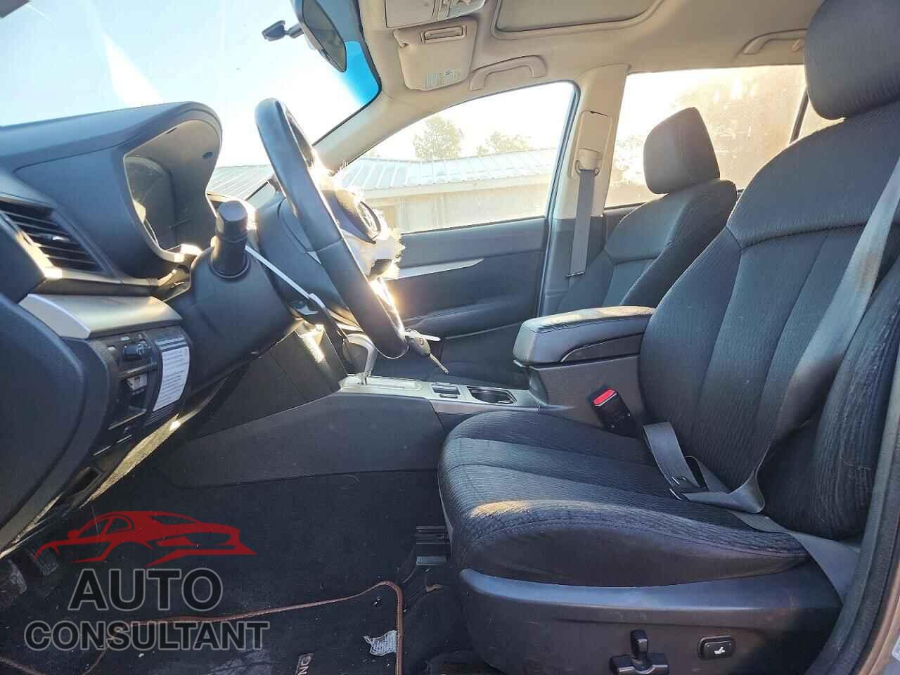 SUBARU OUTBACK 2010 - 4S4BRCHC4A3384990