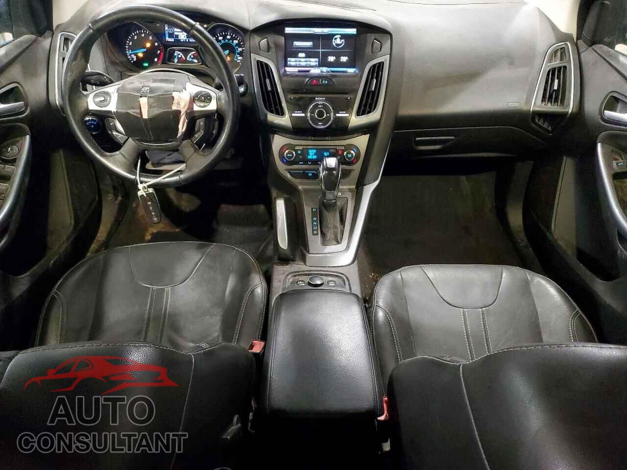 FORD FOCUS 2013 - 1FADP3J2XDL313324