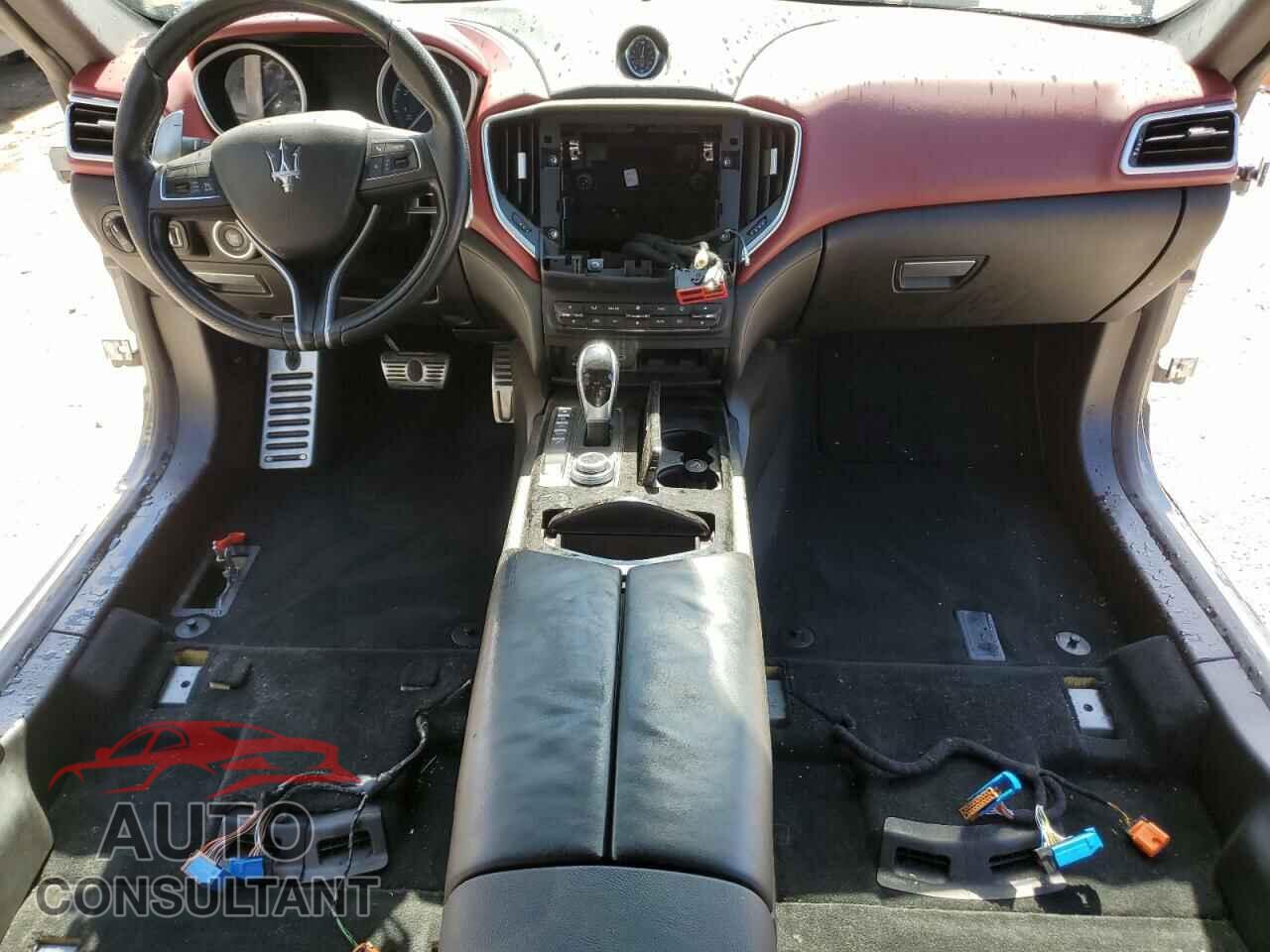 MASERATI ALL MODELS 2017 - ZAM57RSS2H1220875