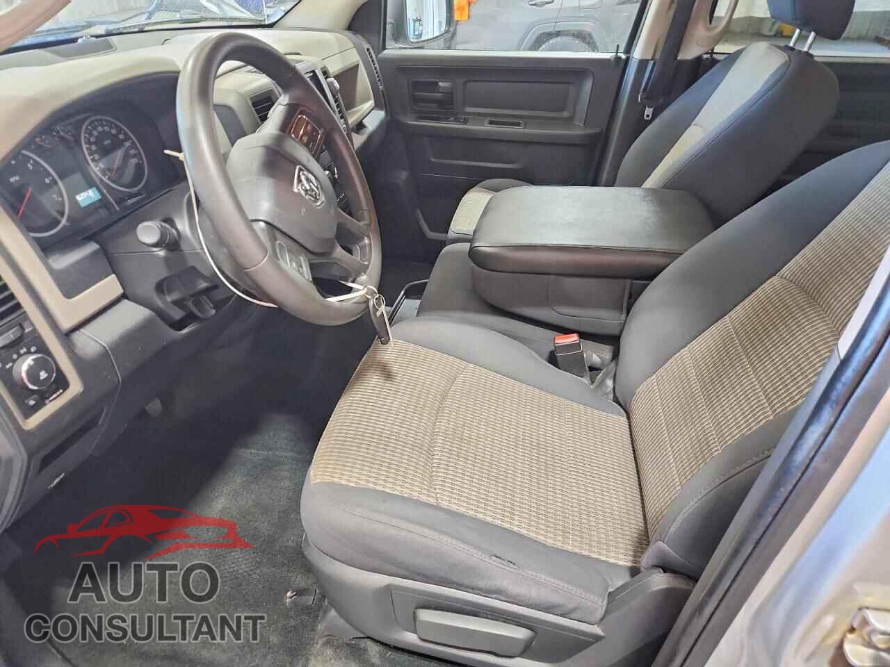 DODGE RAM 1500 2012 - 1C6RD7KT1CS200025