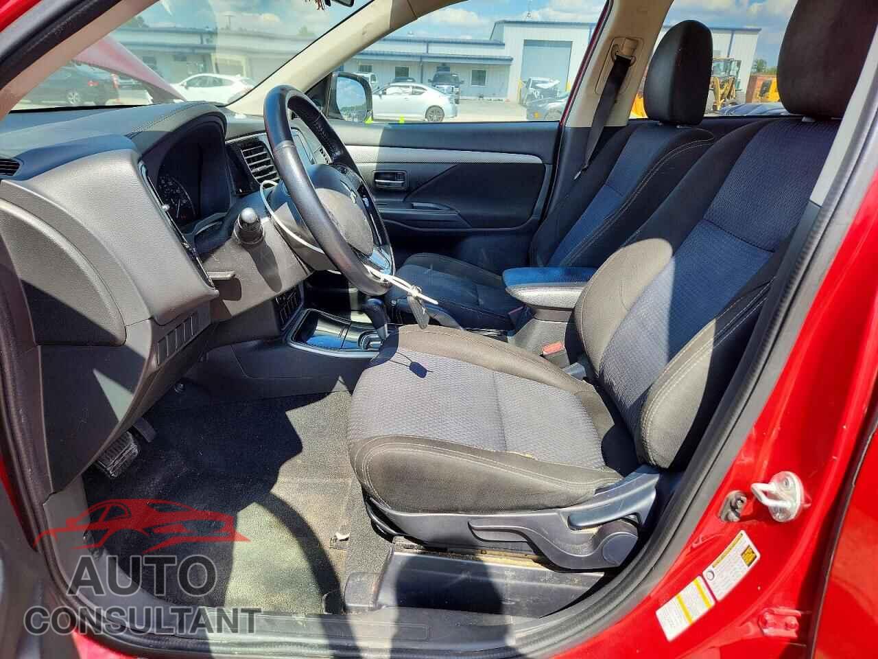 MITSUBISHI OUTLANDER 2017 - JA4AD3A30HZ022892