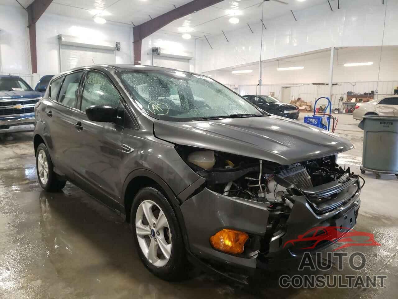 FORD ESCAPE 2017 - 1FMCU0F76HUD28948