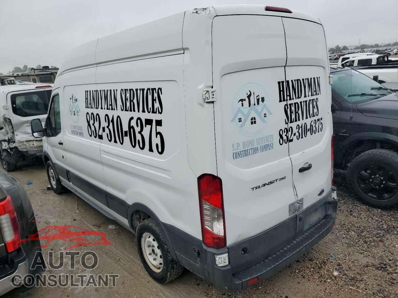 FORD TRANSIT 2017 - 1FTYR2XM0HKA03493