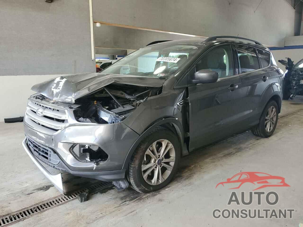 FORD ESCAPE 2018 - 1FMCU9GD9JUA55566