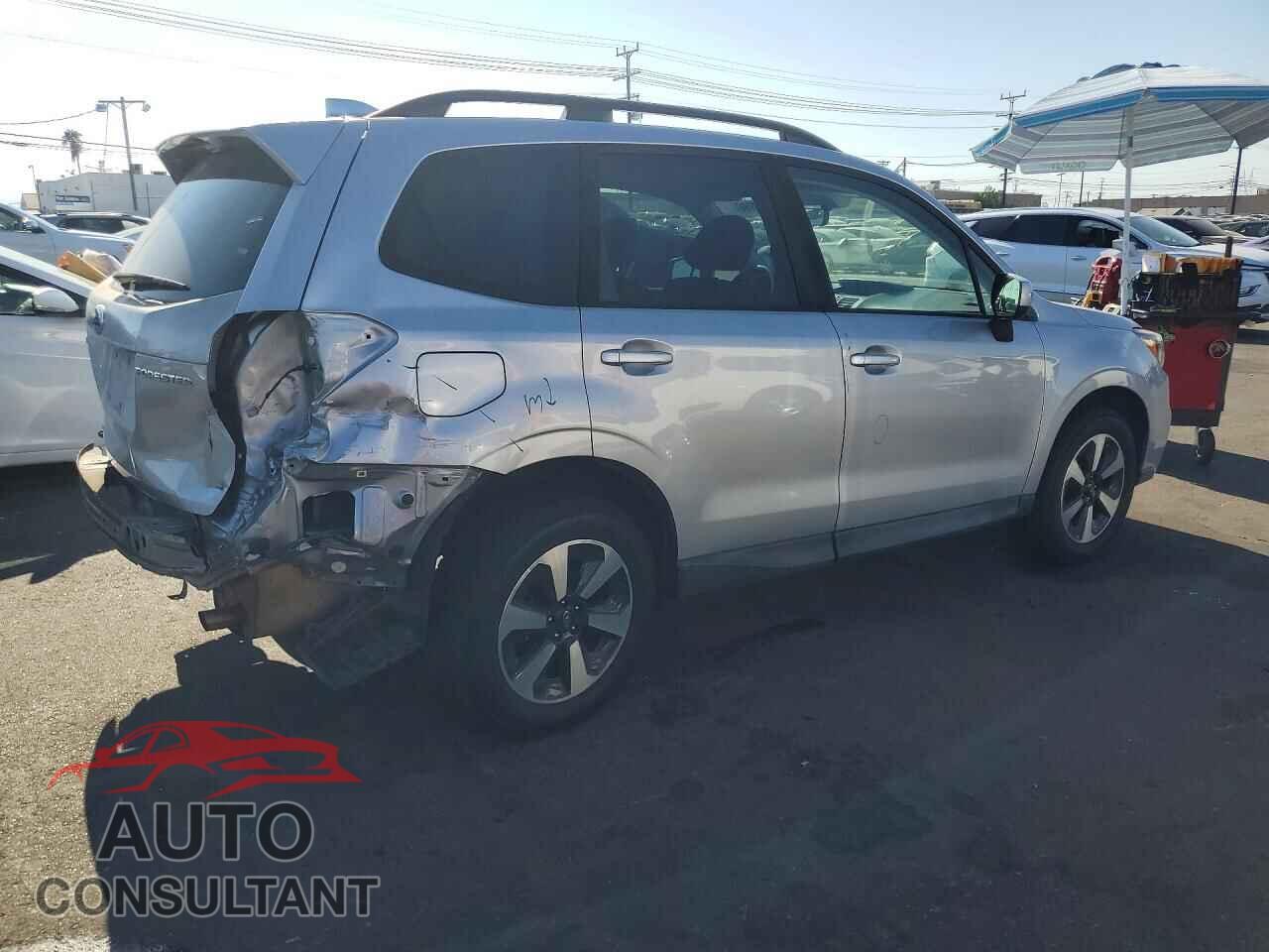 SUBARU FORESTER 2018 - JF2SJAGC5JH549371