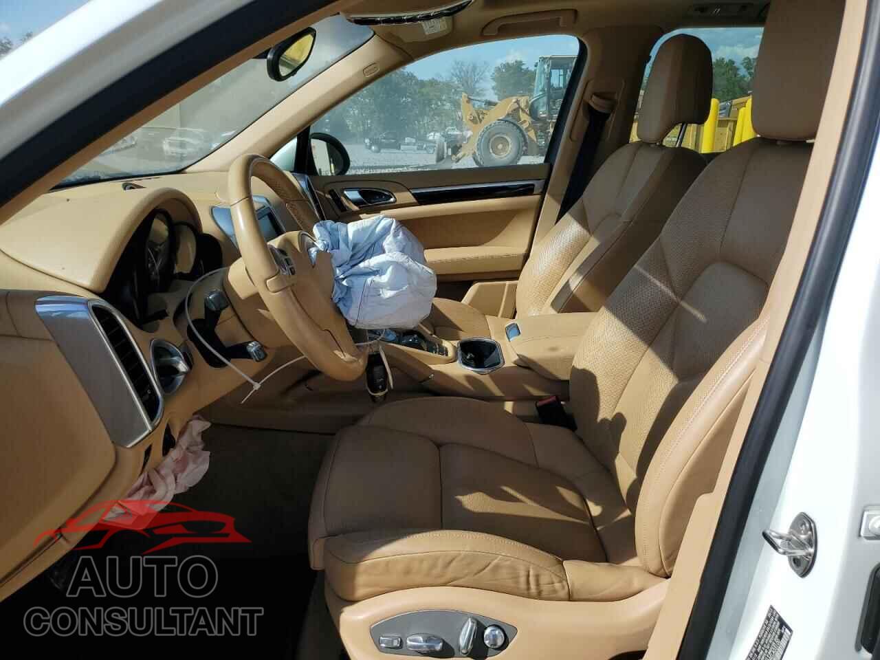 PORSCHE CAYENNE 2014 - WP1AA2A24ELA03100