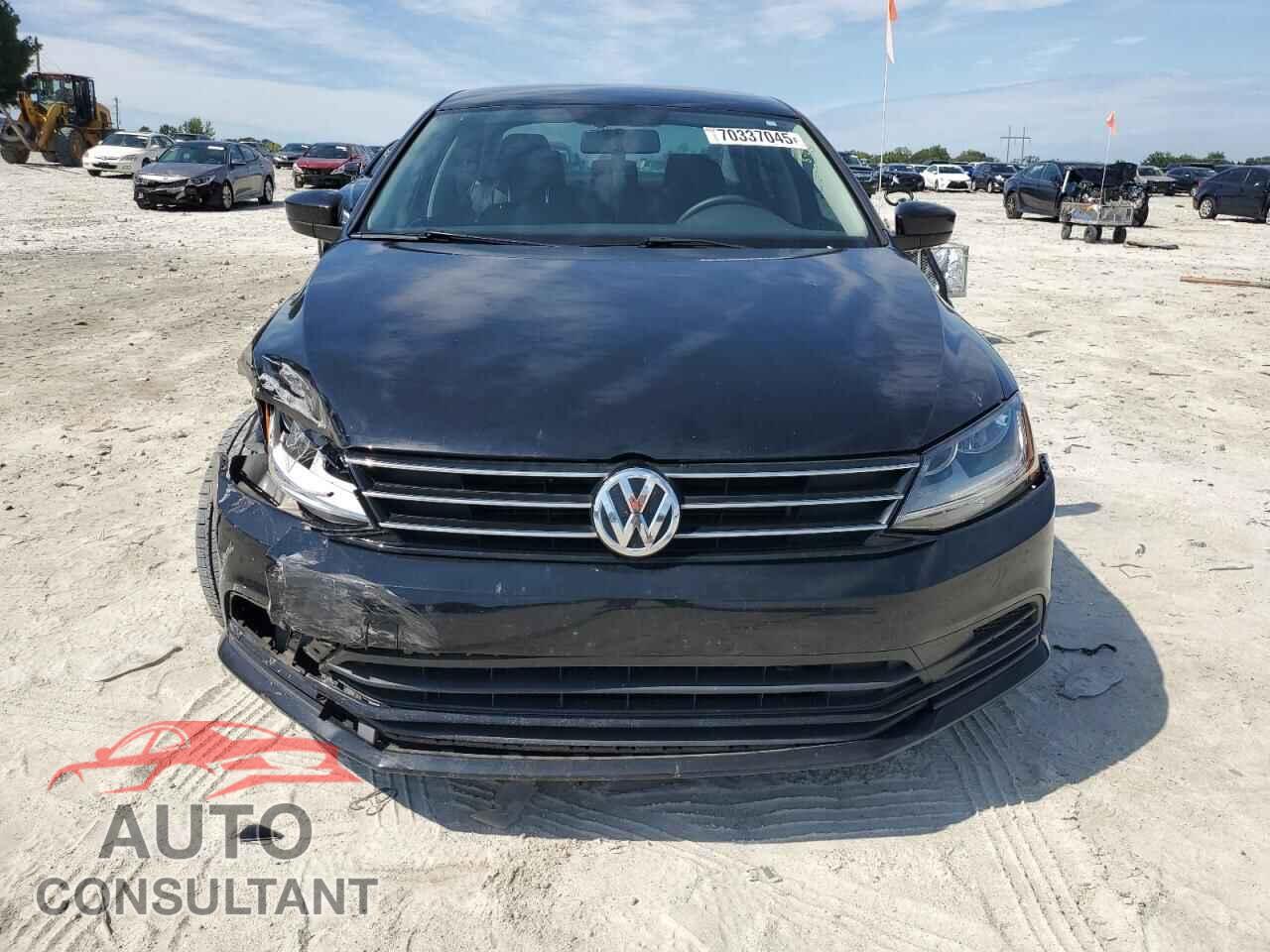 VOLKSWAGEN JETTA 2017 - 3VW2B7AJ2HM377244