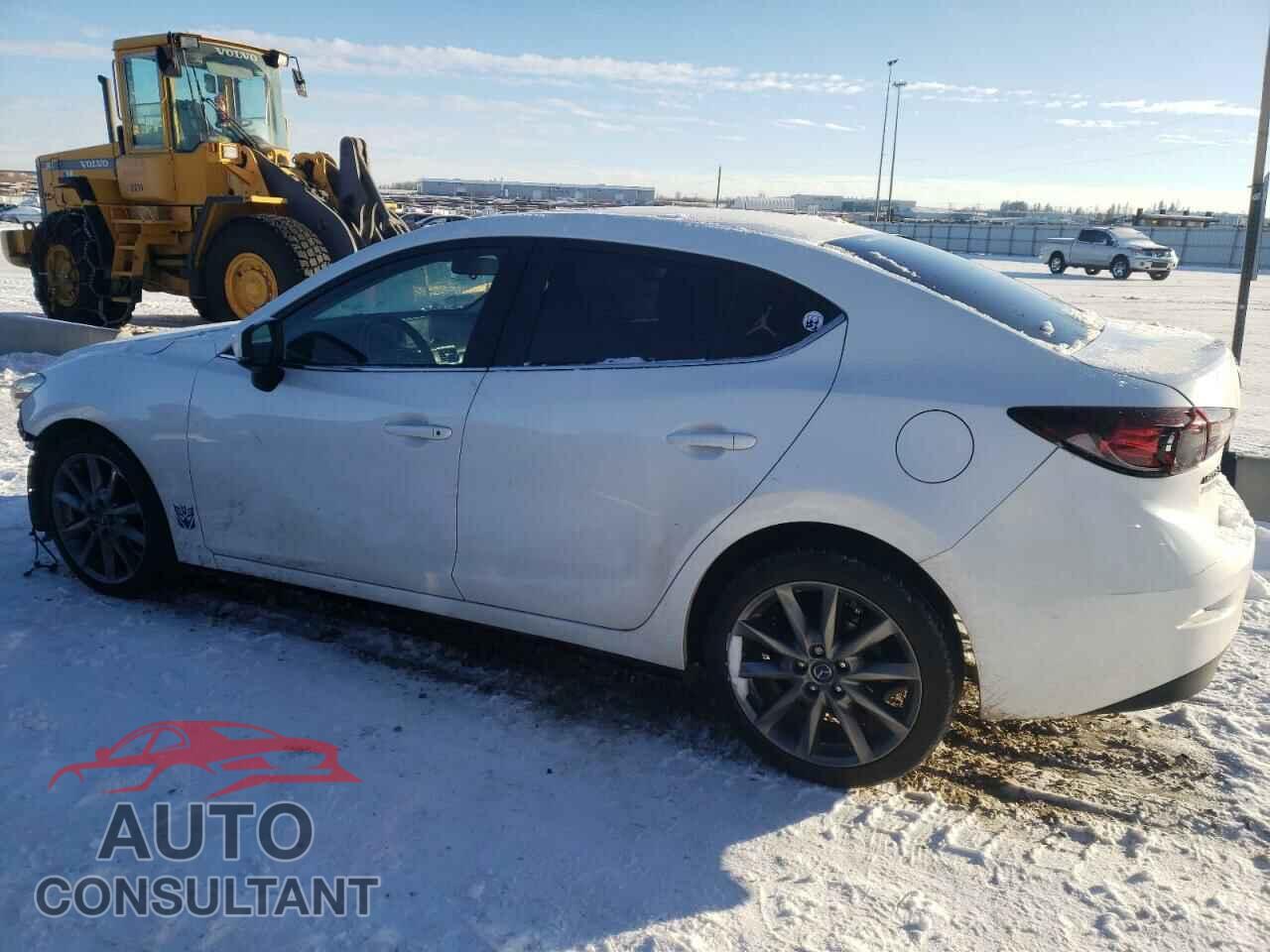 MAZDA 3 2018 - 3MZBN1V79JM247292
