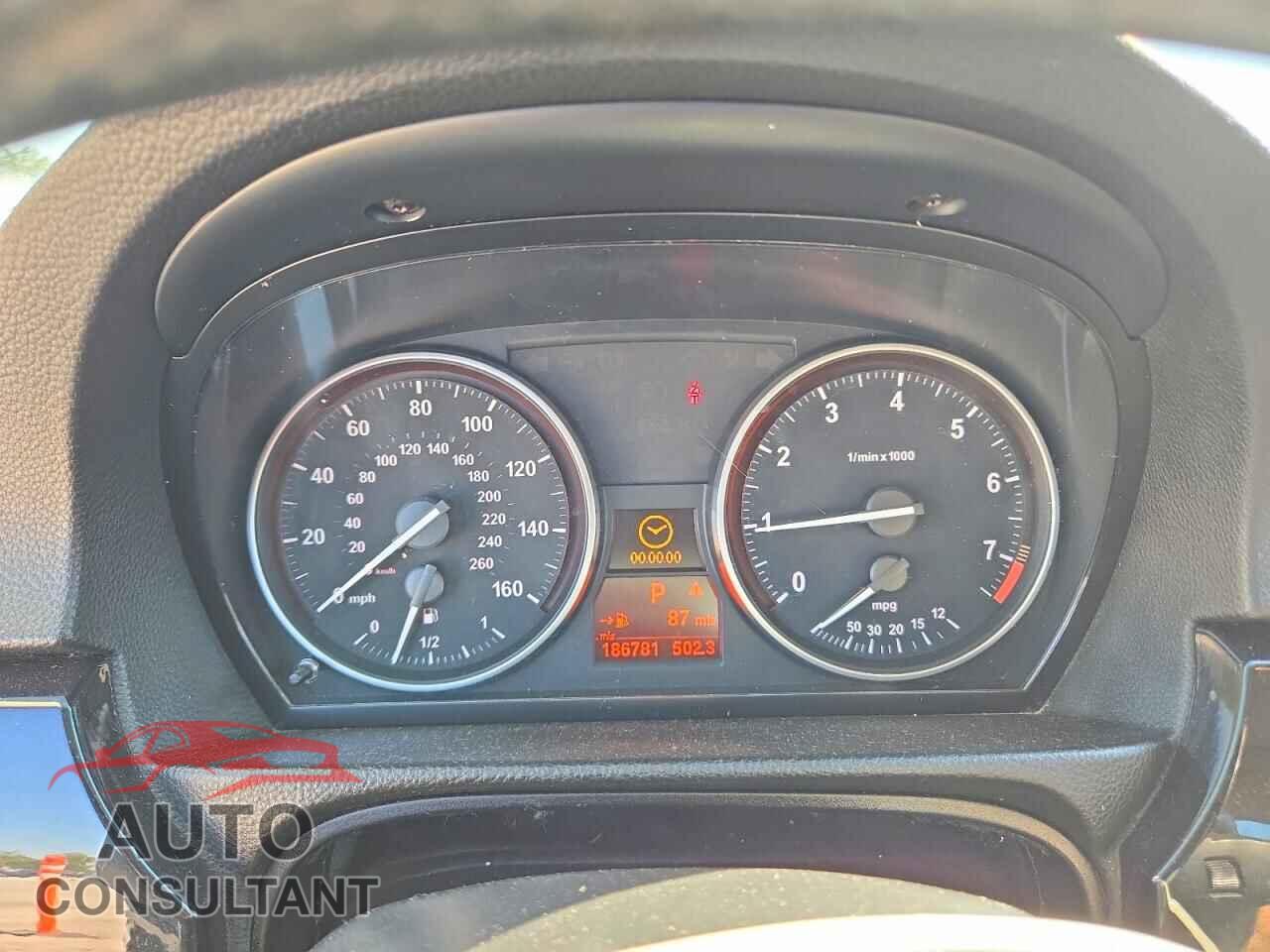 BMW 328 XI 2010 - WBAPK7C5XAA460946