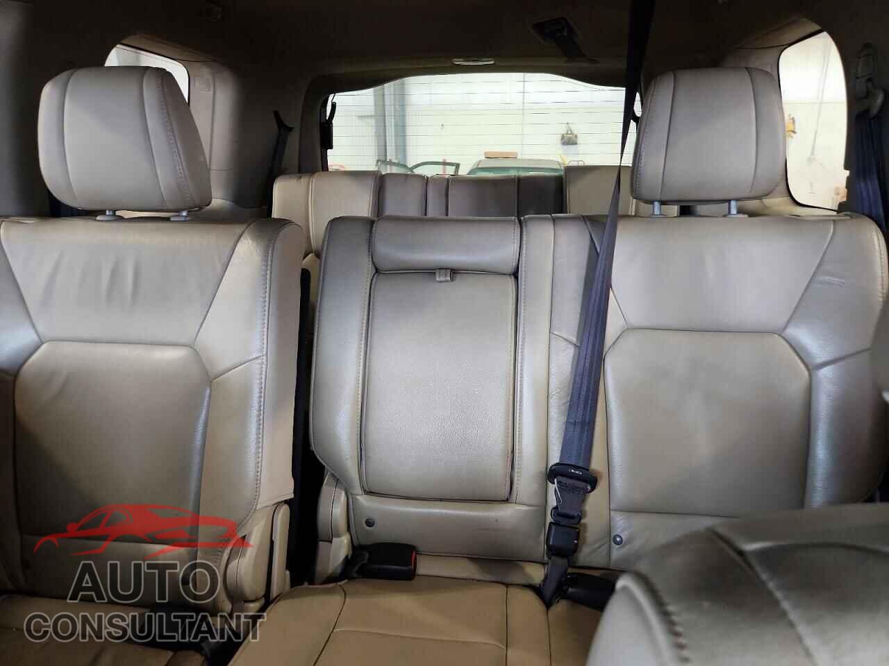 HONDA PILOT 2015 - 5FNYF4H59FB059583