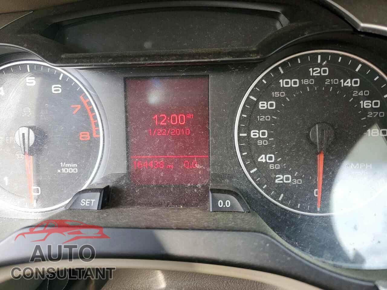 AUDI A4 2012 - WAUAFAFL8CA103818