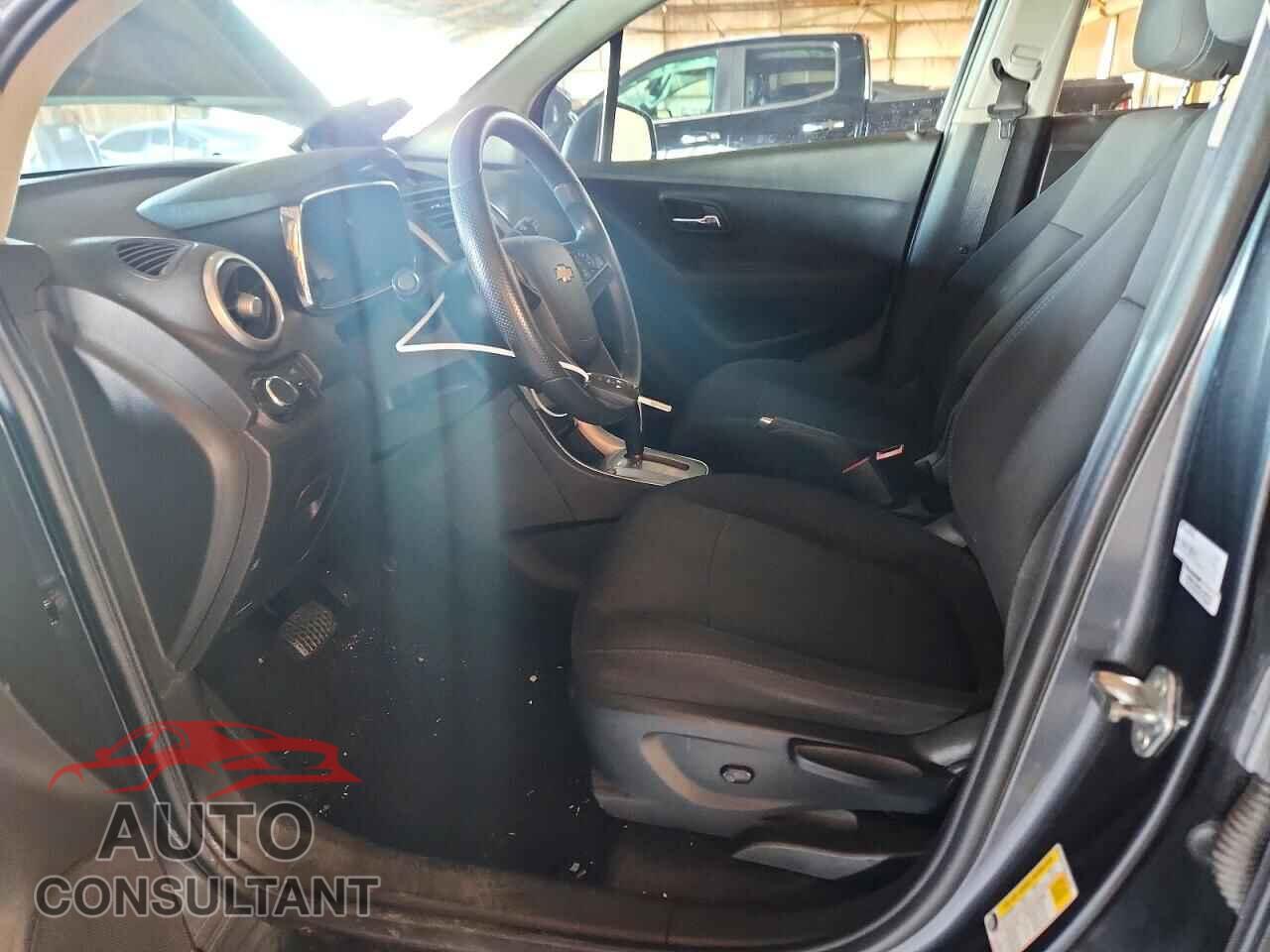 CHEVROLET TRAX 2016 - 3GNCJLSB5GL270551