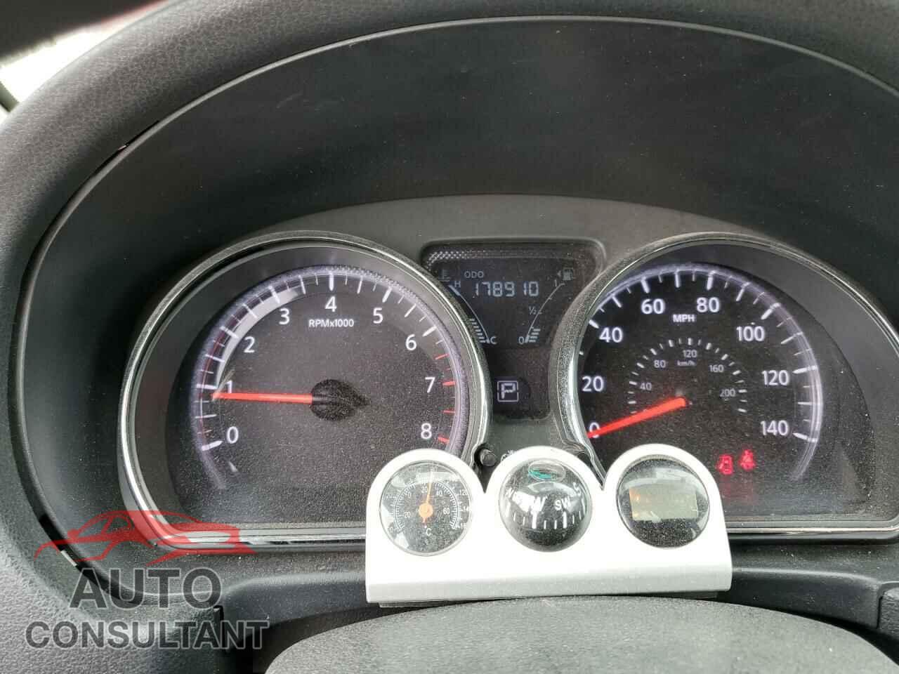 NISSAN VERSA 2017 - 3N1CN7AP3HL813059