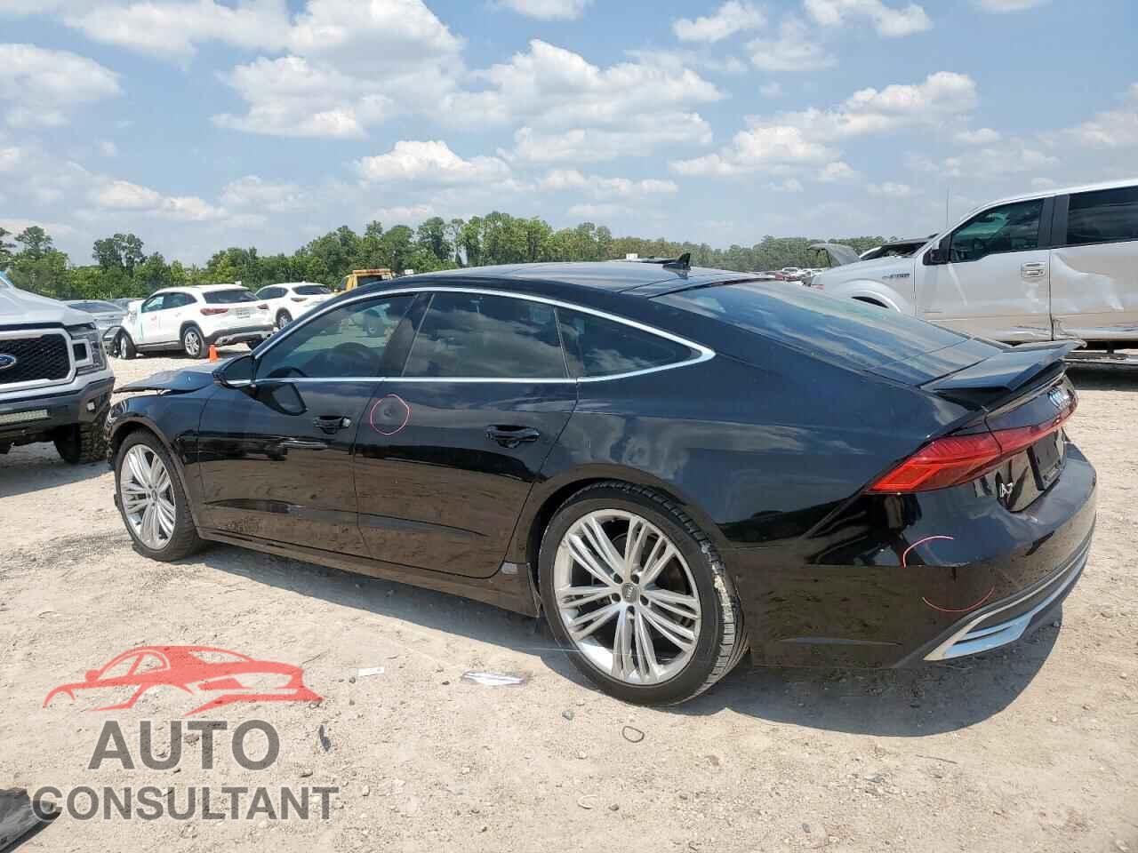 AUDI A7 2019 - WAUR2AF28KN019835