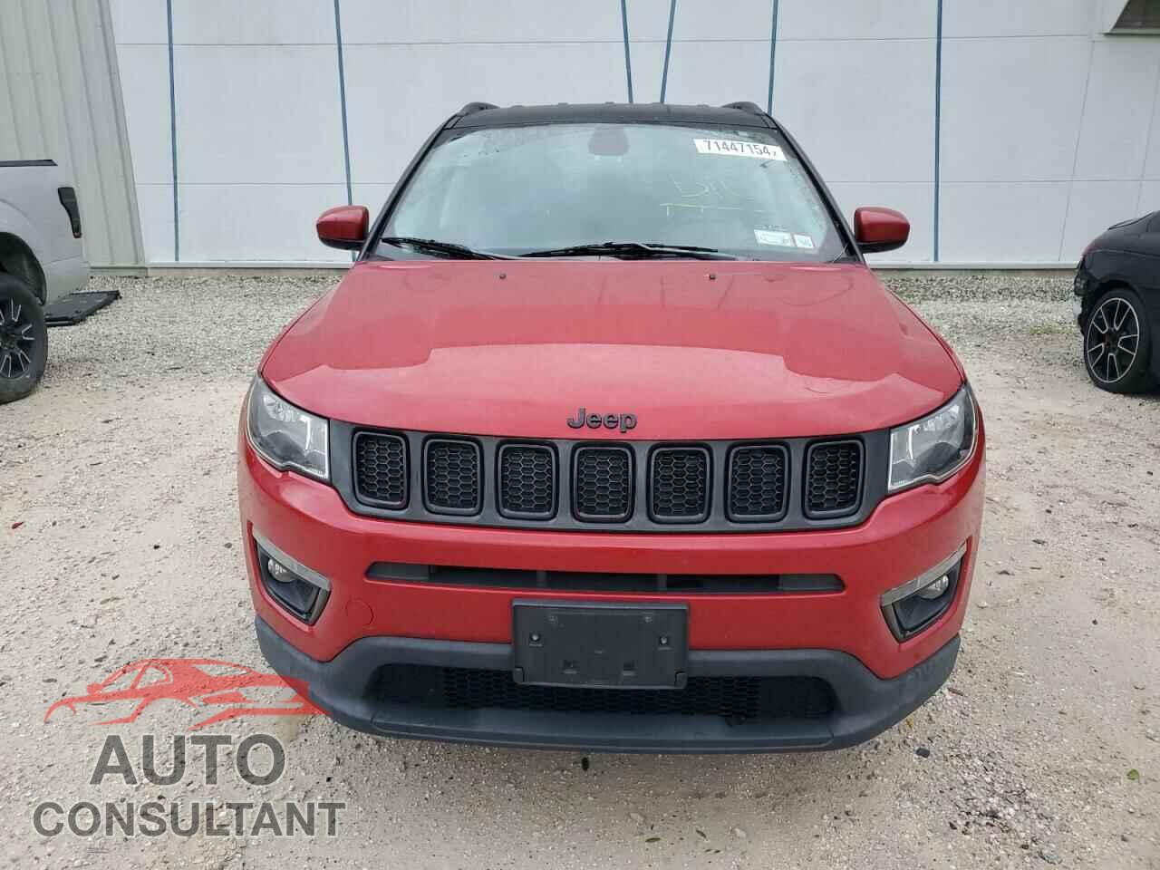 JEEP COMPASS 2018 - 3C4NJDBB2JT457230