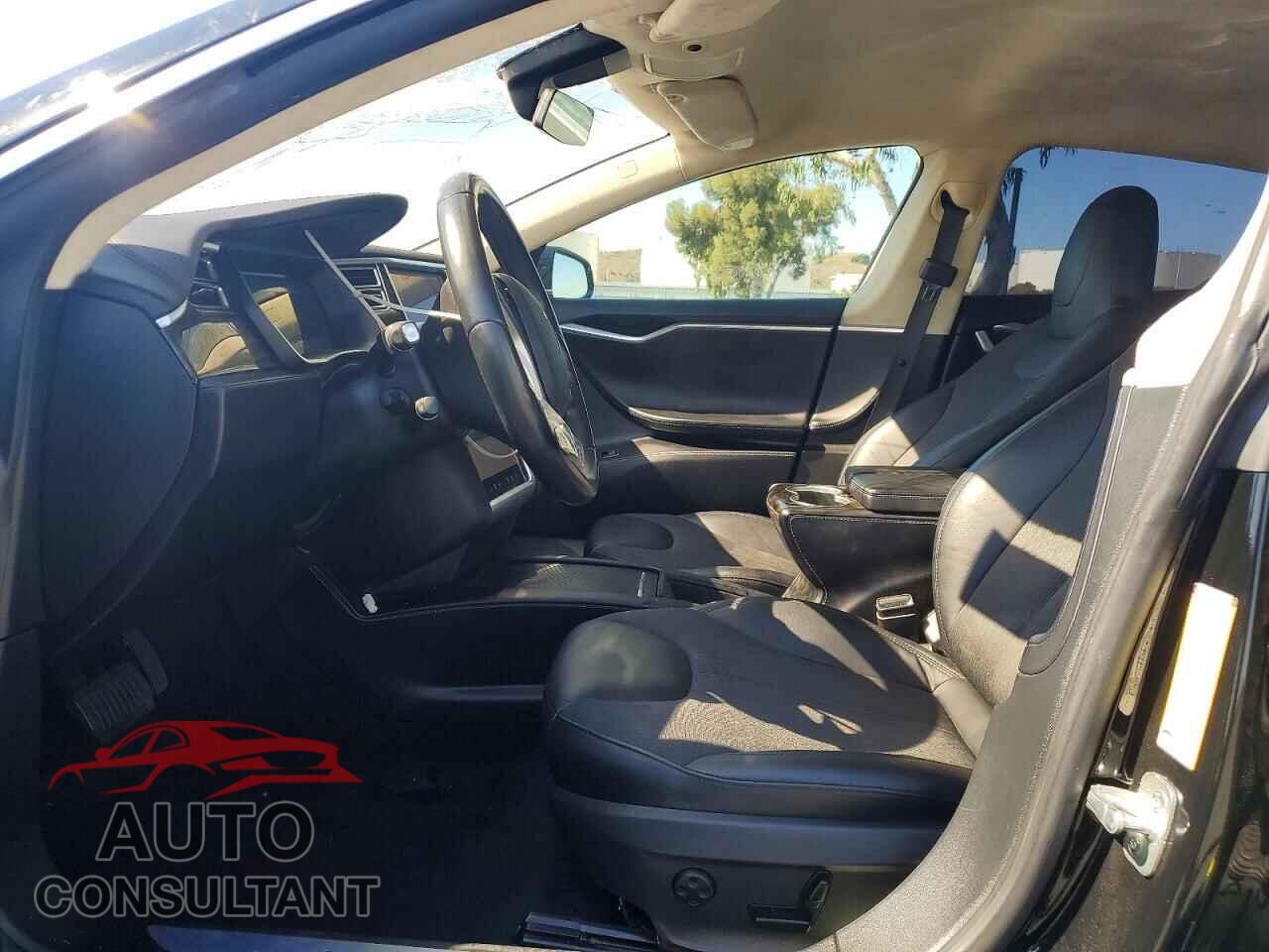 TESLA MODEL S 2016 - 5YJSA1E15GF142479