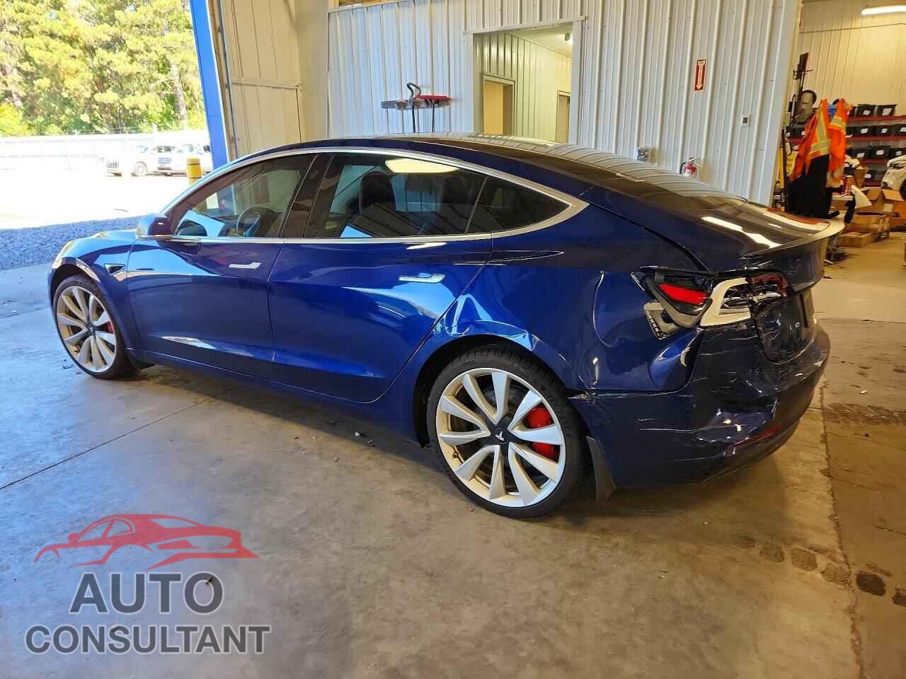 TESLA MODEL 3 2019 - 5YJ3E1EB6KF413611