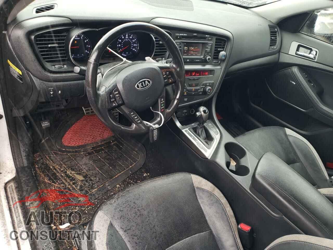 KIA OPTIMA 2012 - 5XXGR4A6XCG034366
