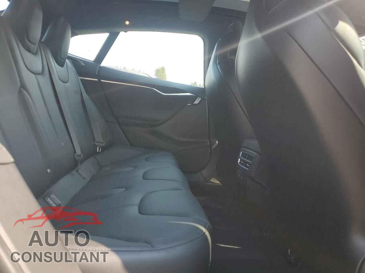 TESLA MODEL S 2017 - 5YJSA1E41HF200762