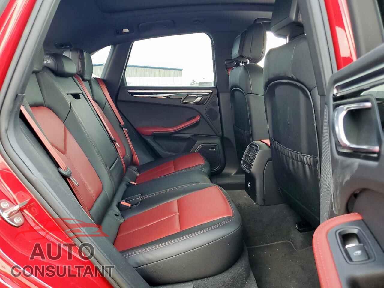 PORSCHE MACAN 2022 - WP1AA2A58NLB11245
