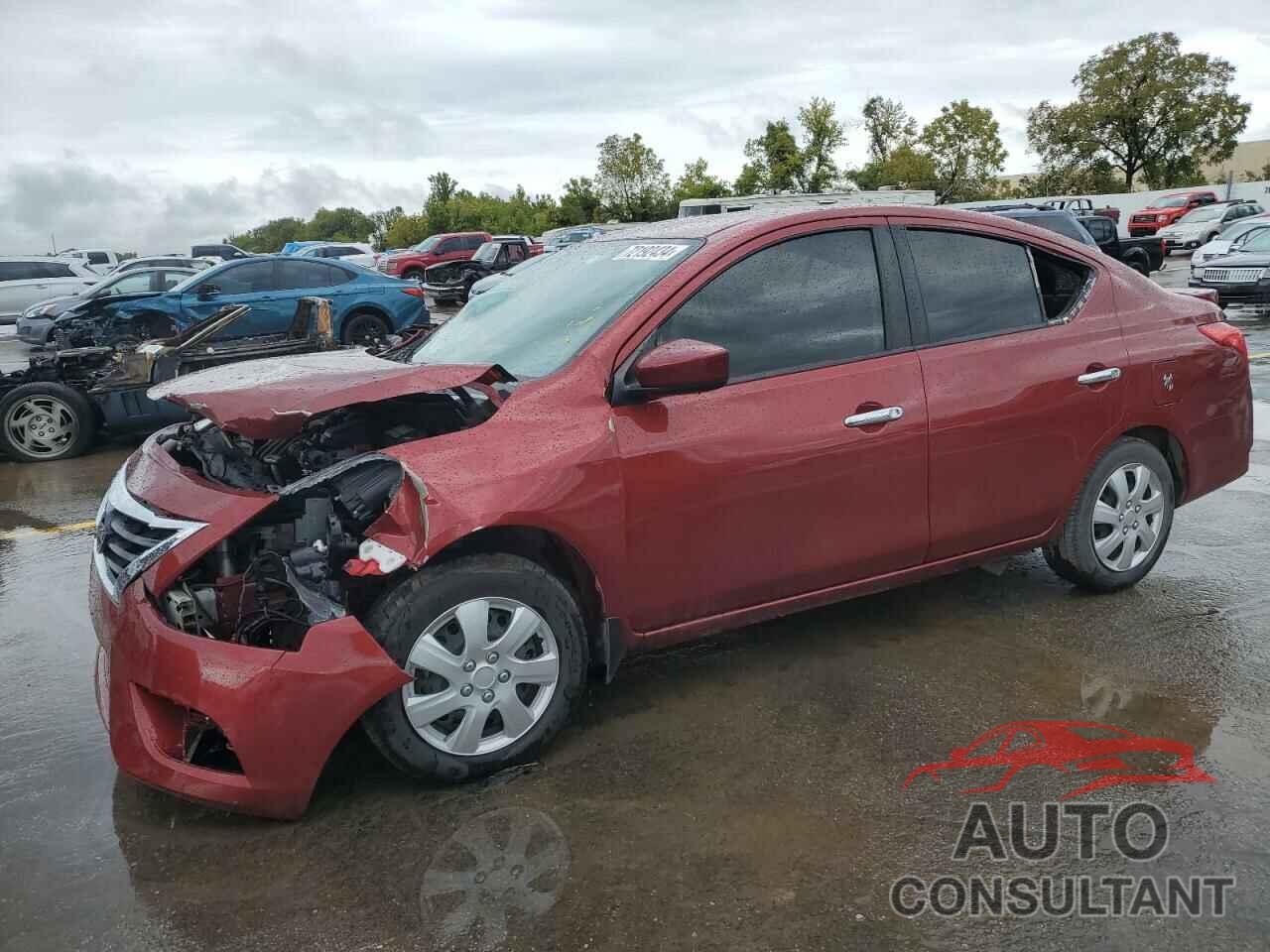 NISSAN VERSA 2018 - 3N1CN7AP4JL880095