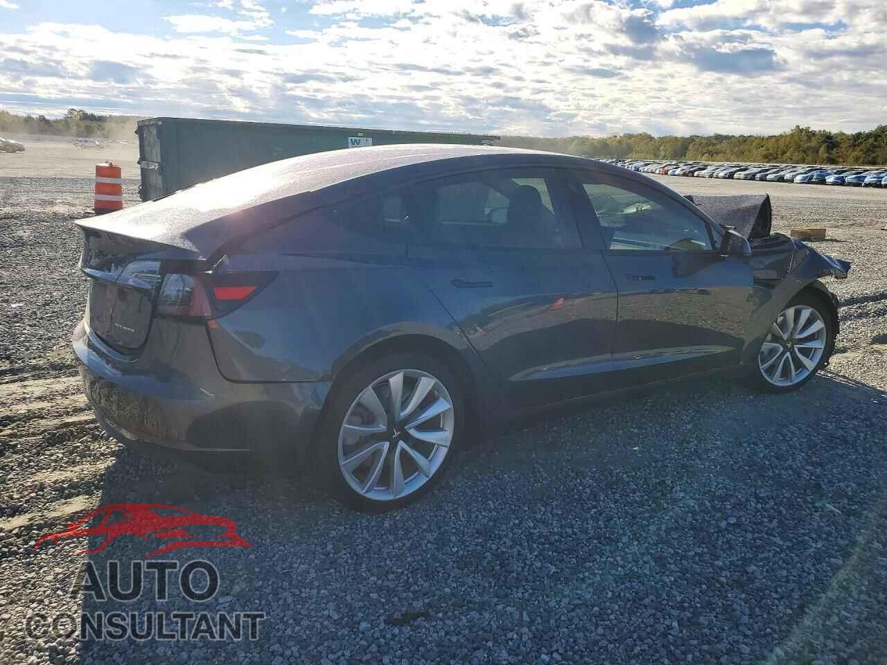 TESLA MODEL 3 2018 - 5YJ3E1EB8JF184993