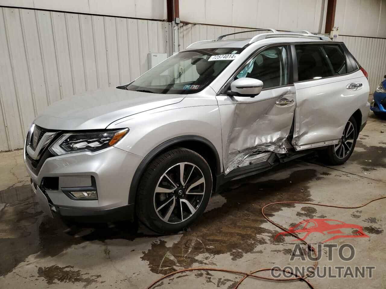 NISSAN ROGUE 2017 - JN8AT2MV6HW270845